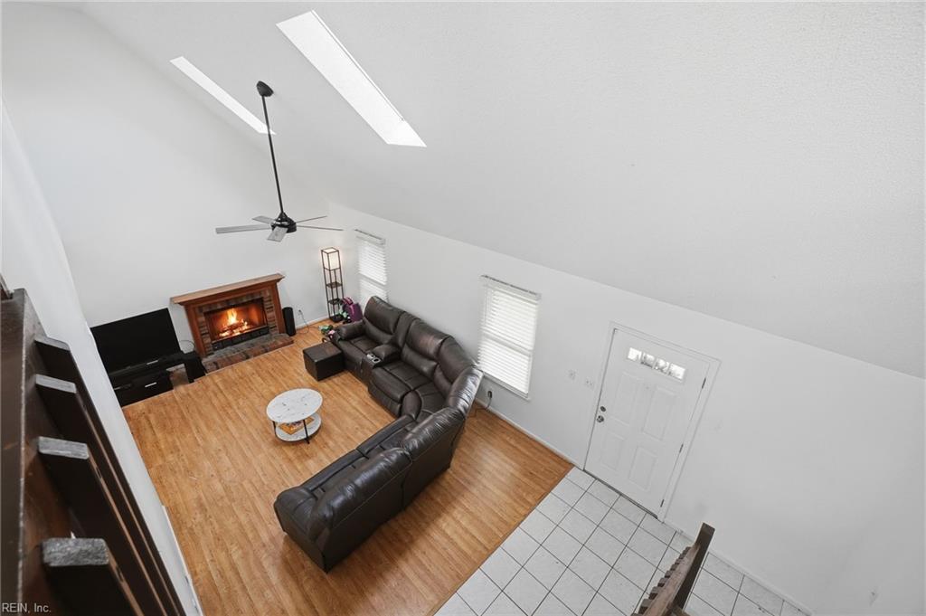 3705 Frazier Ln Property Photo 8