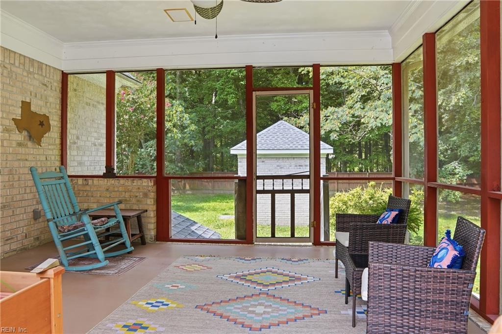 2068 Vaughan Rd Property Photo 28