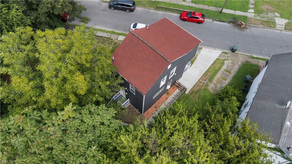 1019 Barney St Property Photo 26
