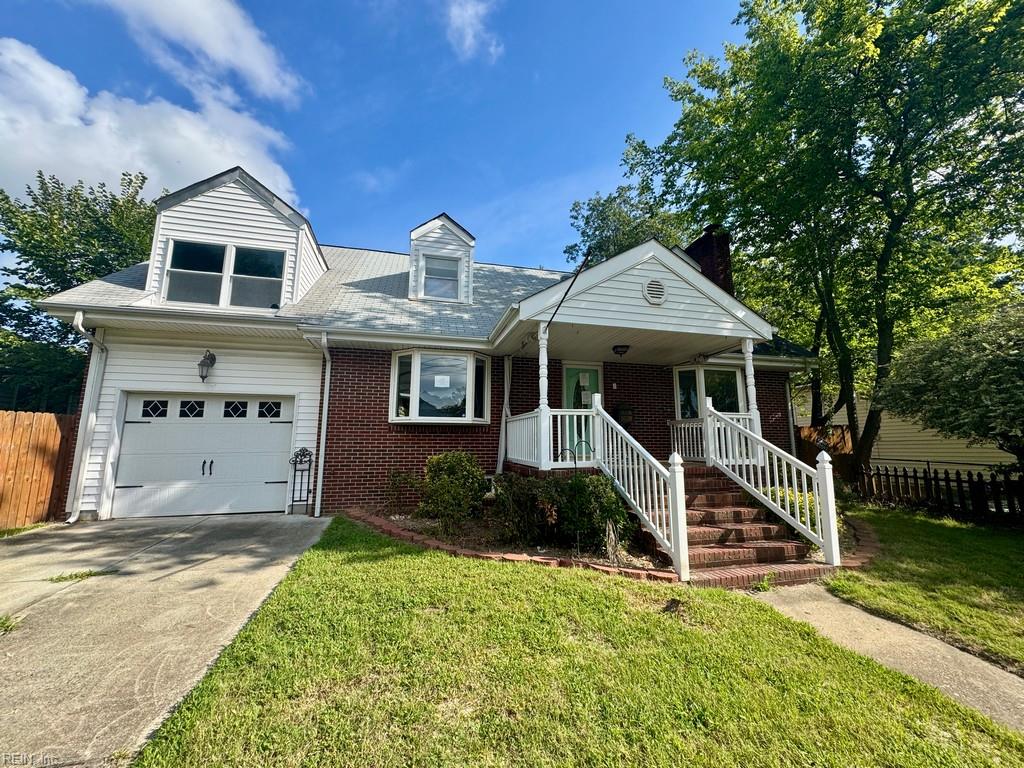 1324 Milton St Property Photo 1