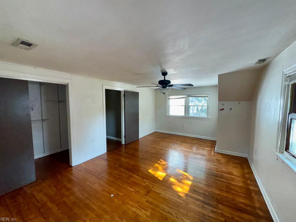 1324 Milton St Property Photo 17