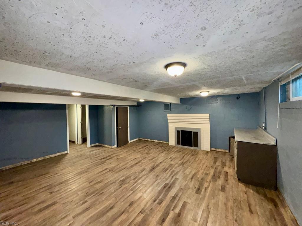 1324 Milton St Property Photo 24