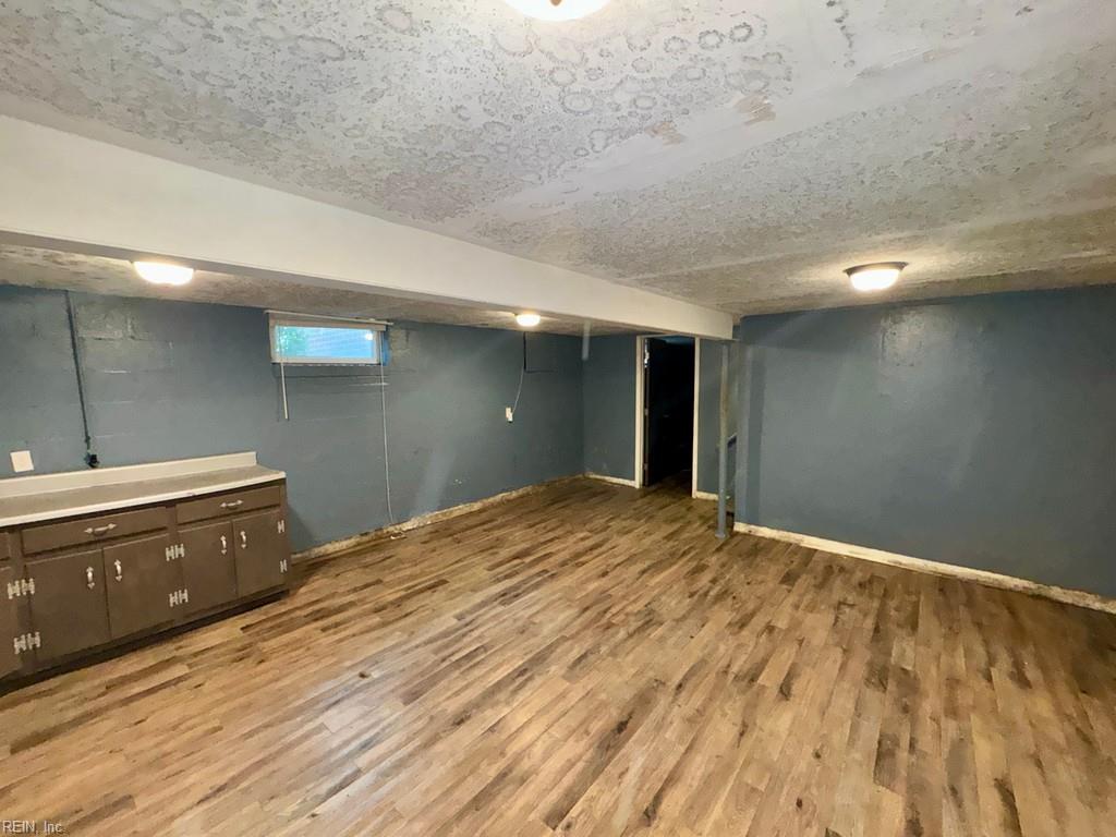 1324 Milton St Property Photo 25