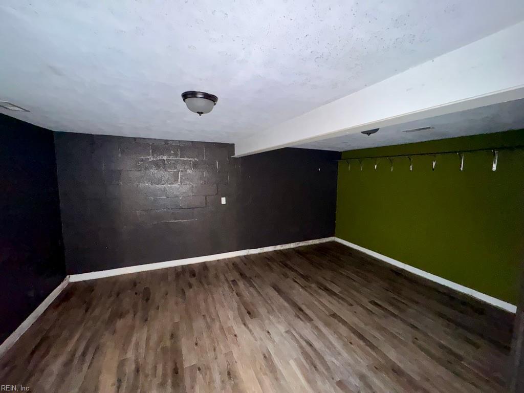 1324 Milton St Property Photo 26