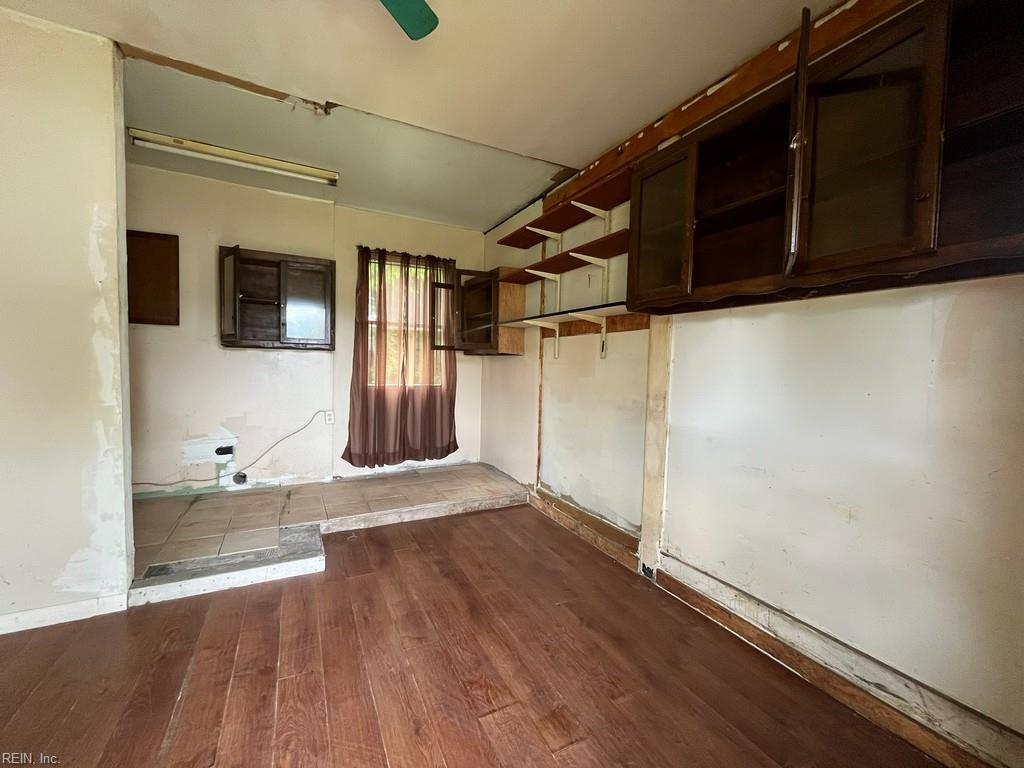 6325 Colgate Ave Property Photo 7