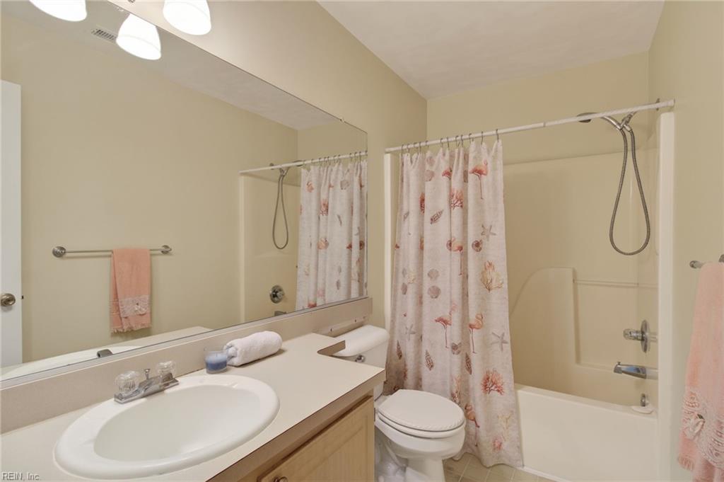 148 Berkshire Blvd Property Photo 18