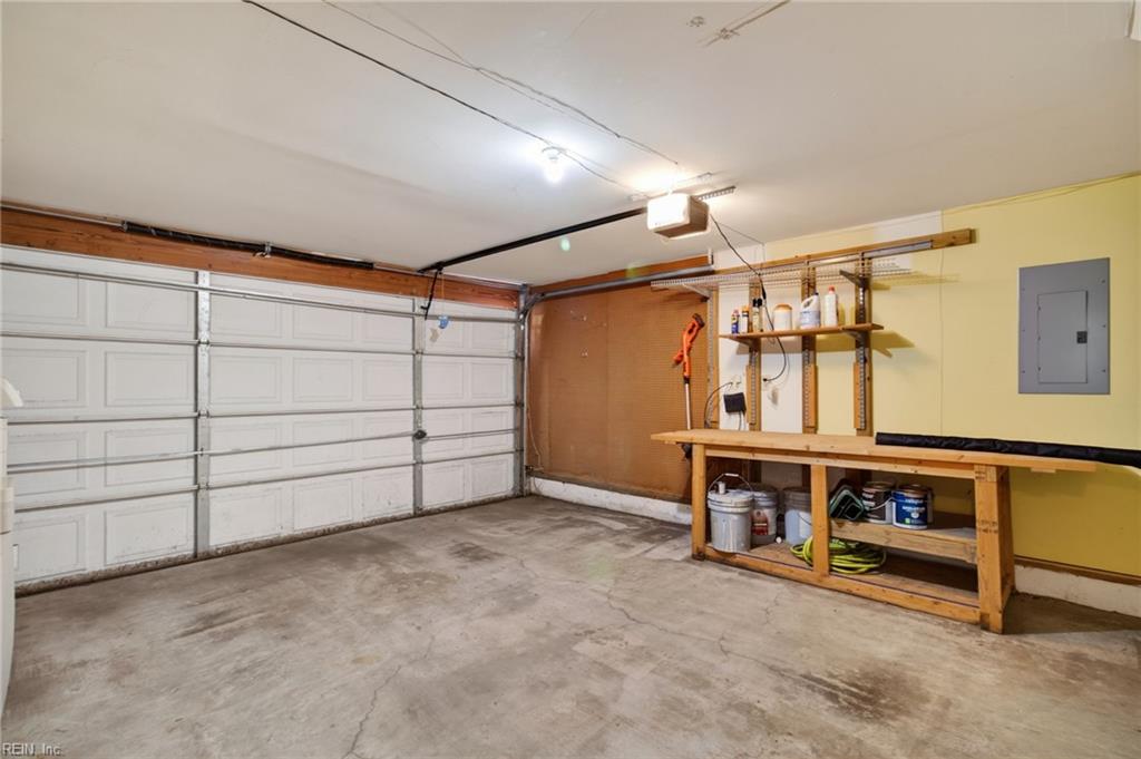 148 Berkshire Blvd Property Photo 27