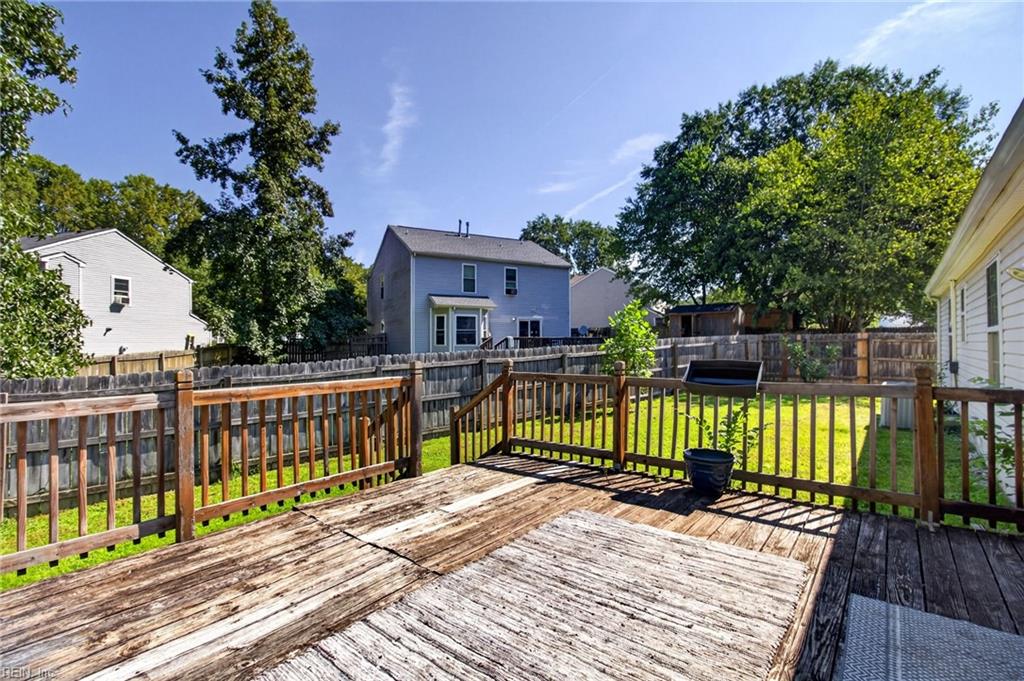 148 Berkshire Blvd Property Photo 28