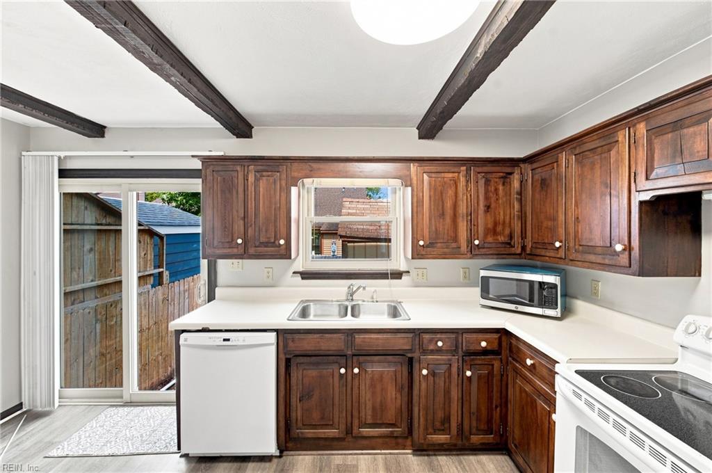 1428 Goose Lndg Property Photo 8