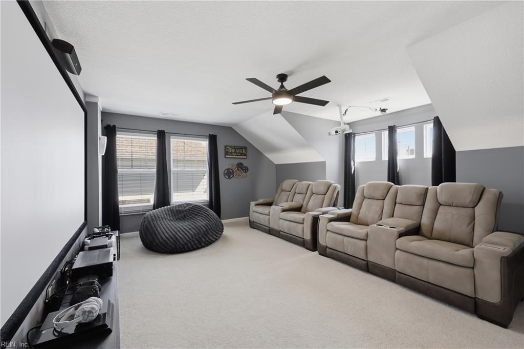 2209 Beeblossom Ln Property Photo 17