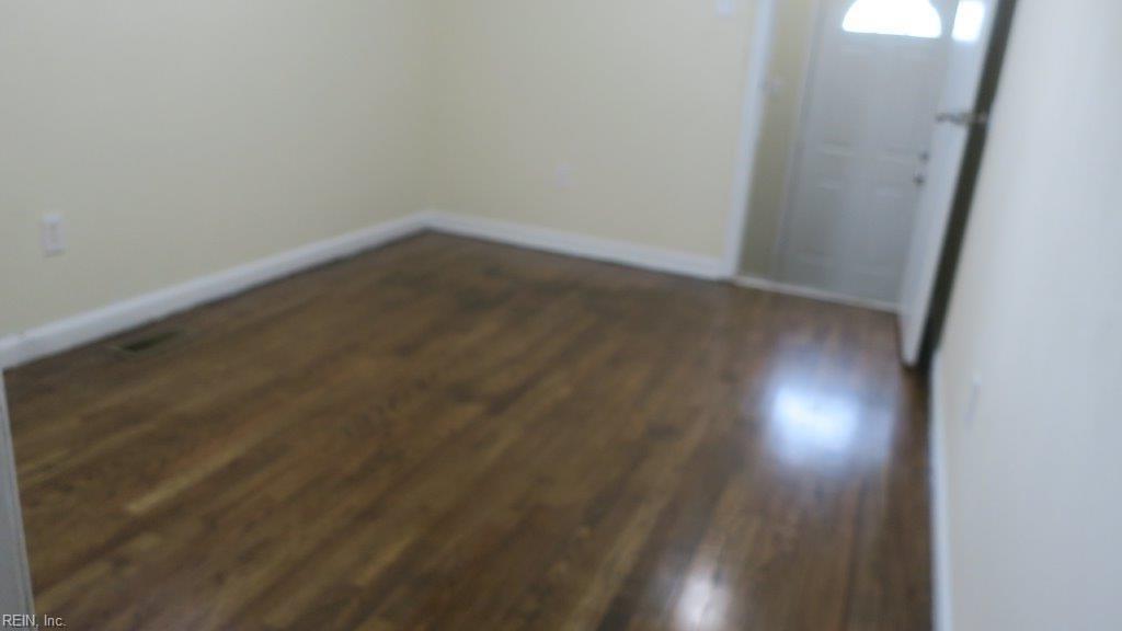 1519 Victoria Blvd Property Photo 8