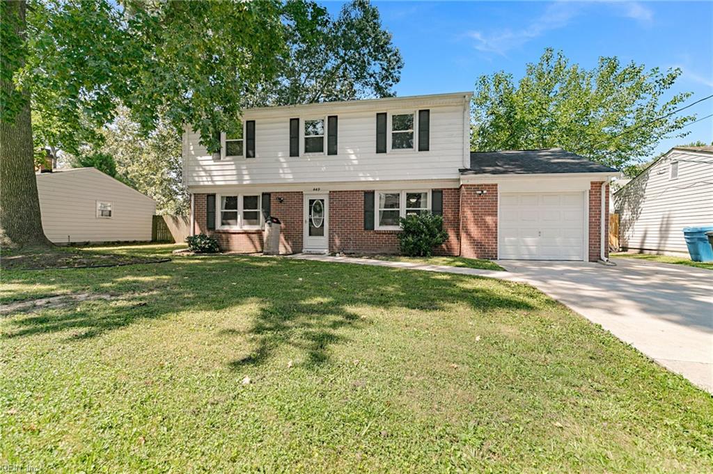 449 Dauphin Ln Property Photo 1
