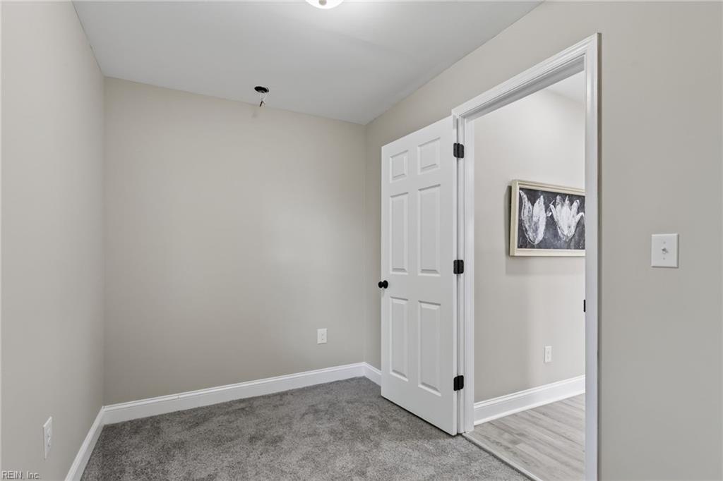 621 Temple Ln Property Photo 20