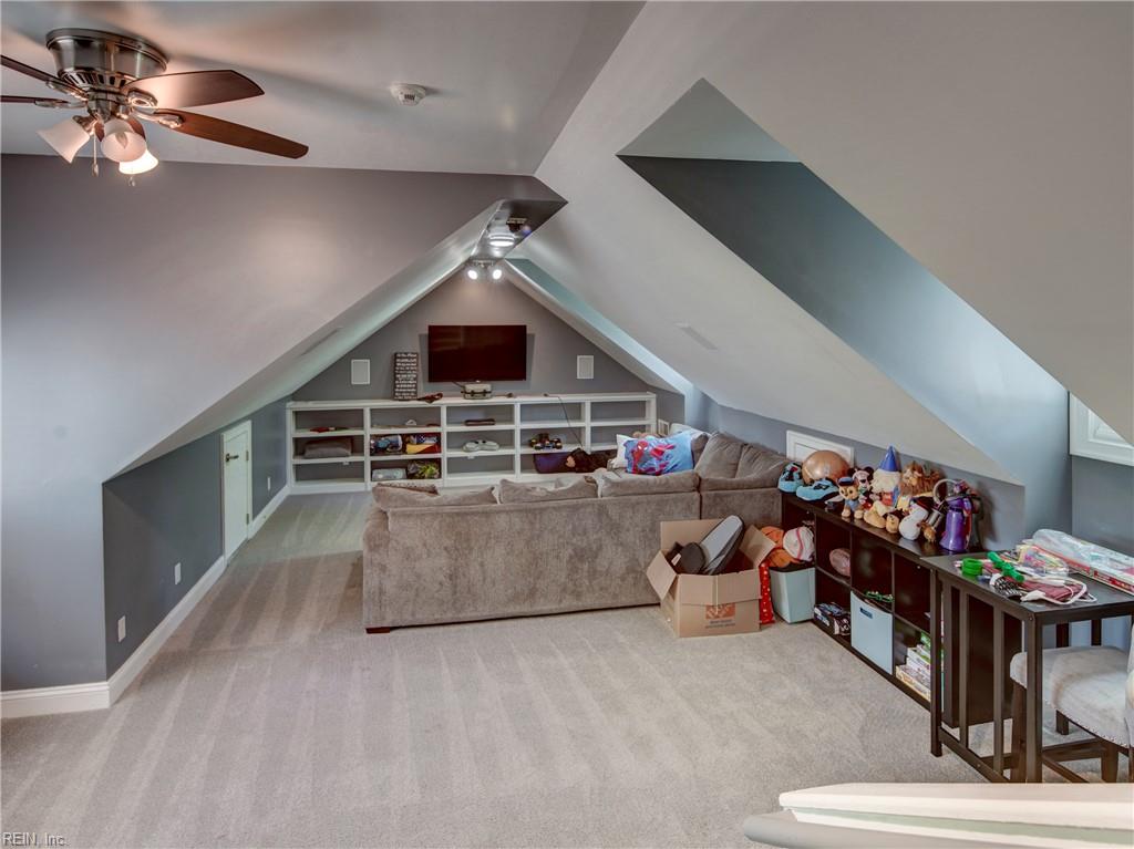 208 Mariners Cir Property Photo 30
