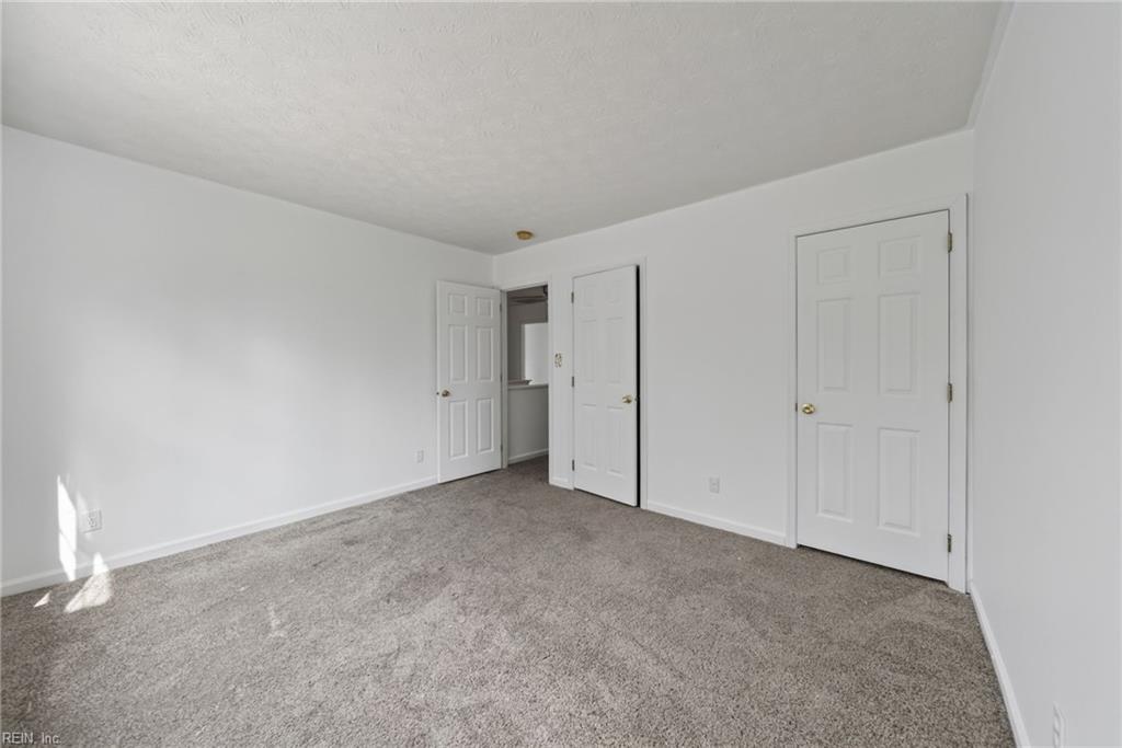 724 Kings Ridge Dr Property Photo 26