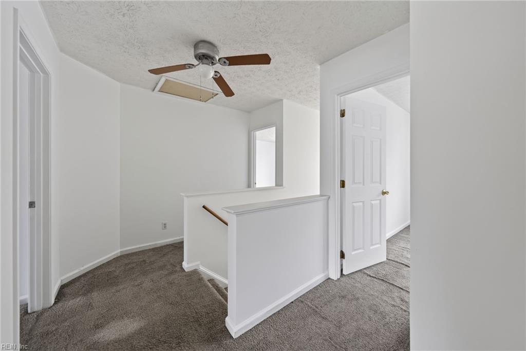 724 Kings Ridge Dr Property Photo 27