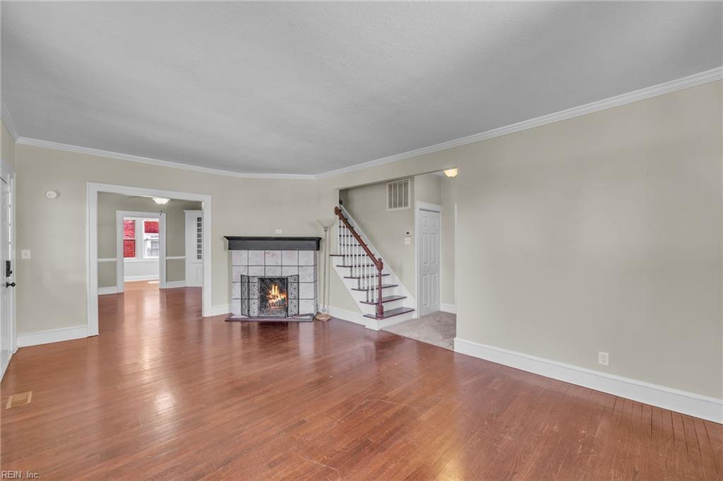 123 Pochin Pl Property Photo 7