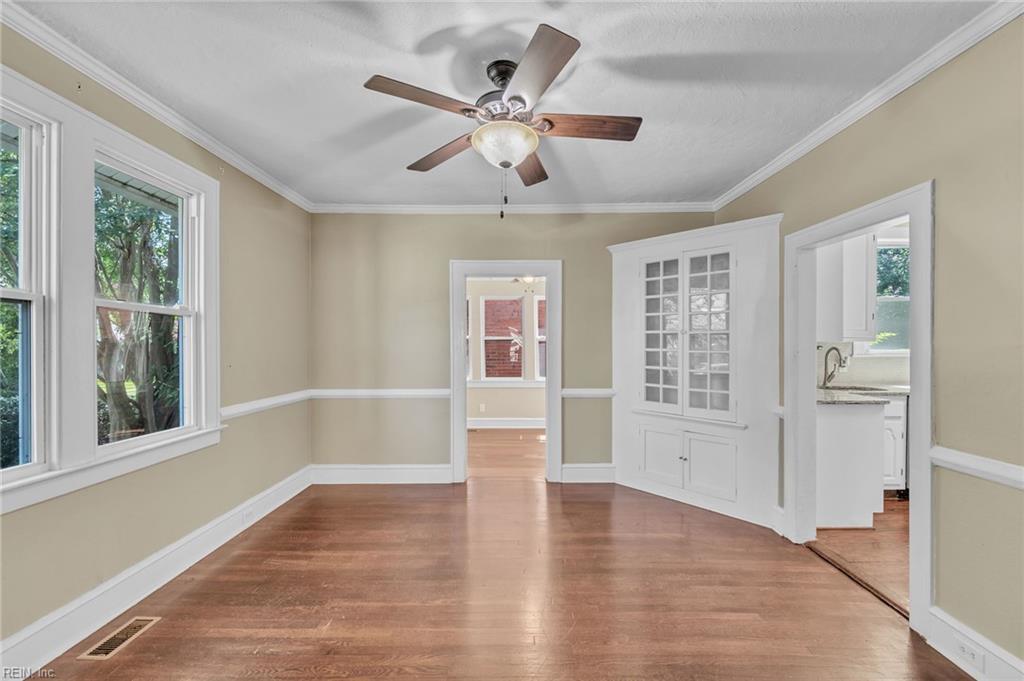 123 Pochin Pl Property Photo 10