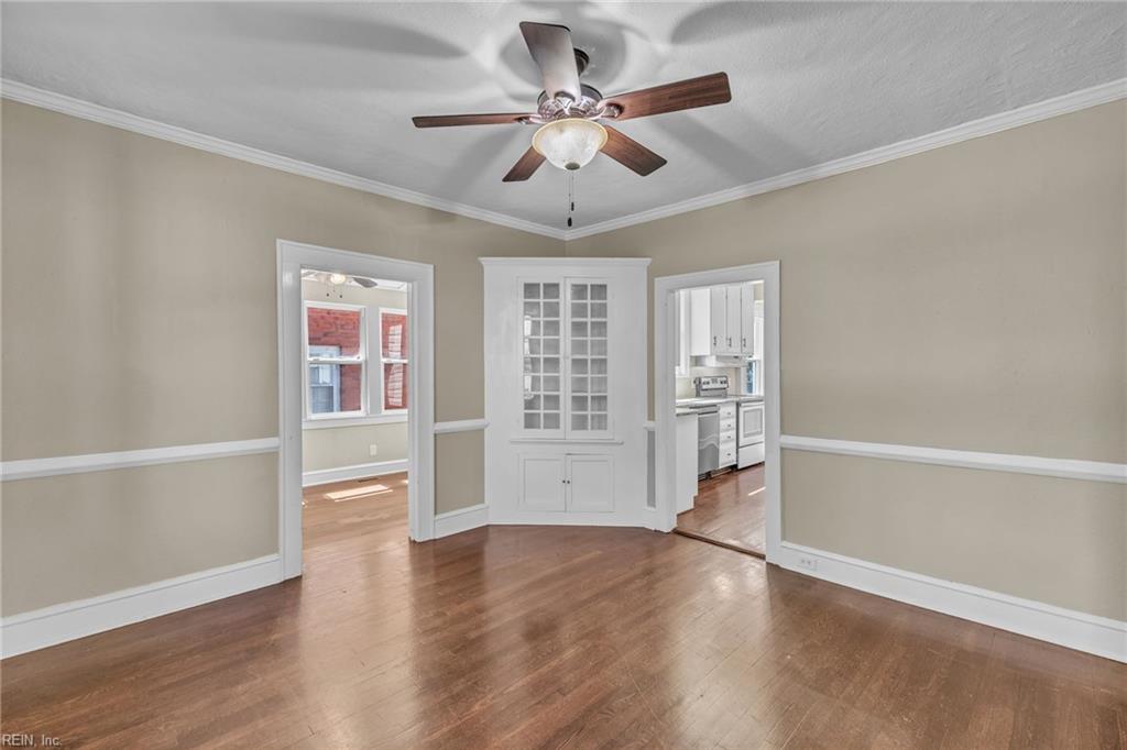 123 Pochin Pl Property Photo 12