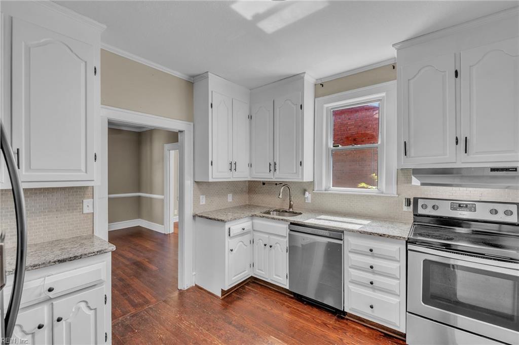 123 Pochin Pl Property Photo 15