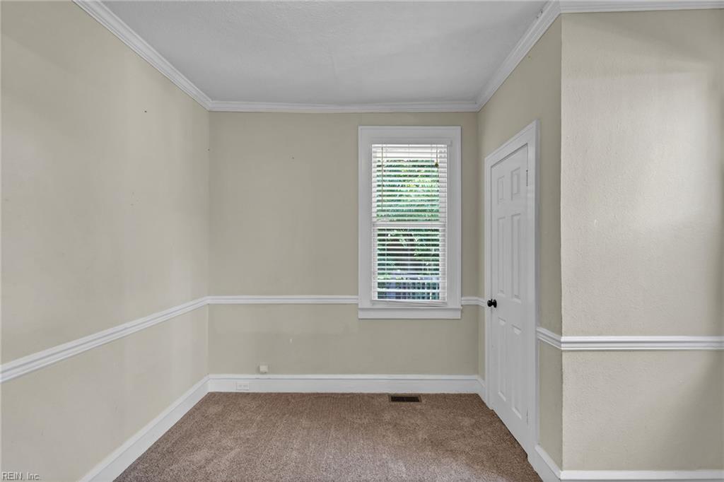 123 Pochin Pl Property Photo 31