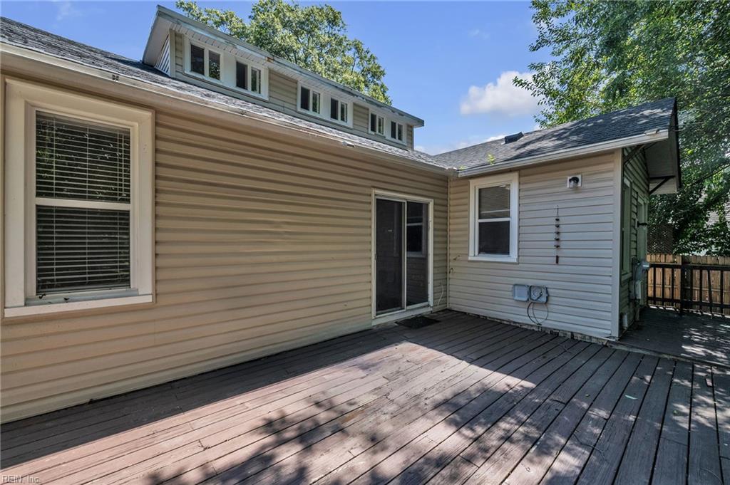 123 Pochin Pl Property Photo 40
