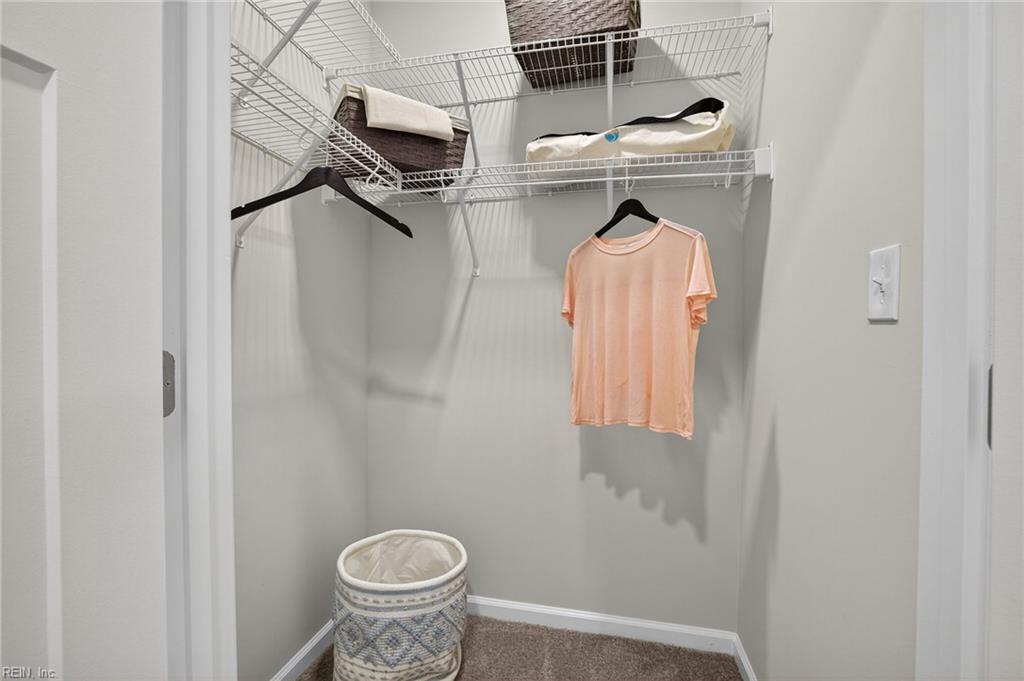 1211 Kathy Ann Way E Property Photo 15