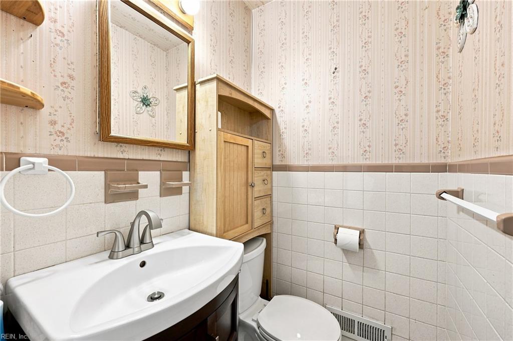 2001 Athens Ct Property Photo 34