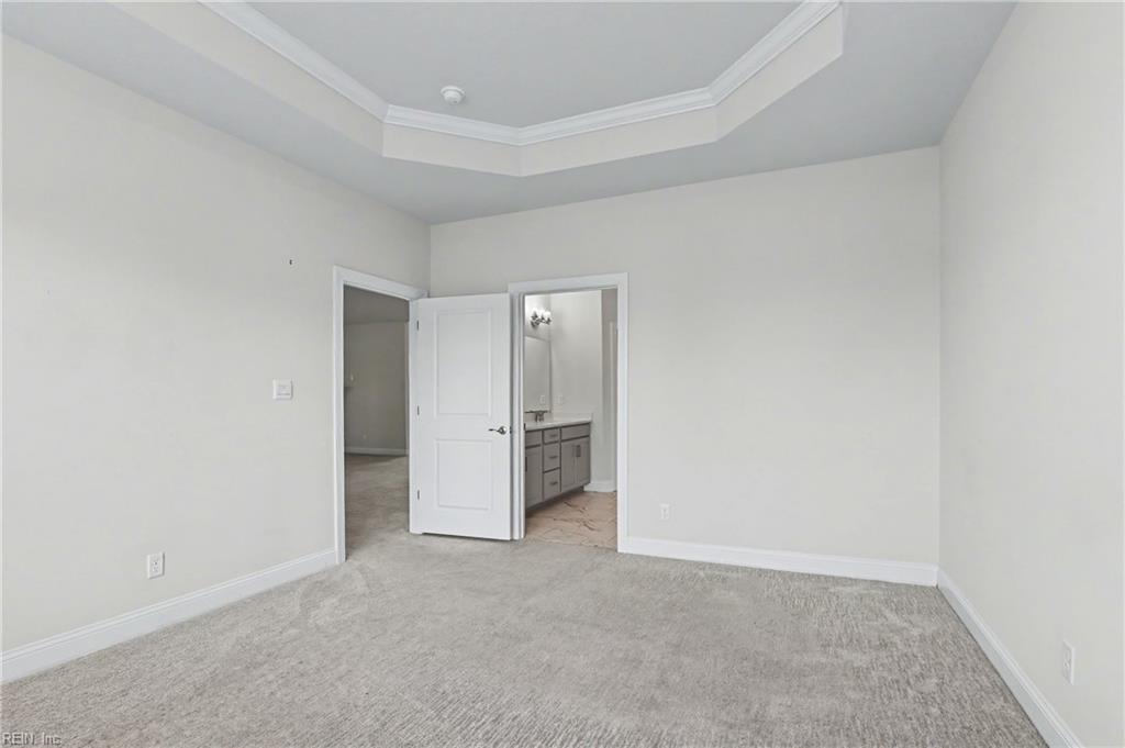 2114 Edwin Dr Property Photo 14
