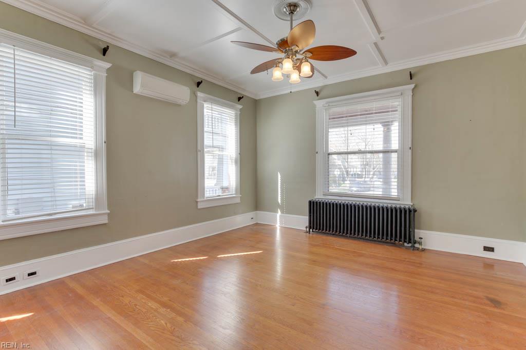 1051 Naval Ave Property Photo 9