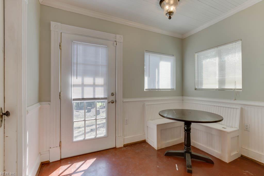 1051 Naval Ave Property Photo 23