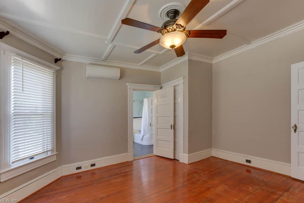 1051 Naval Ave Property Photo 26