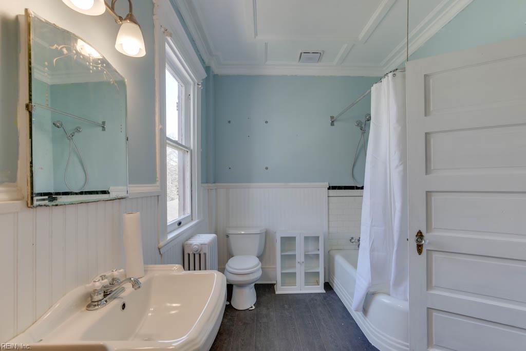 1051 Naval Ave Property Photo 28