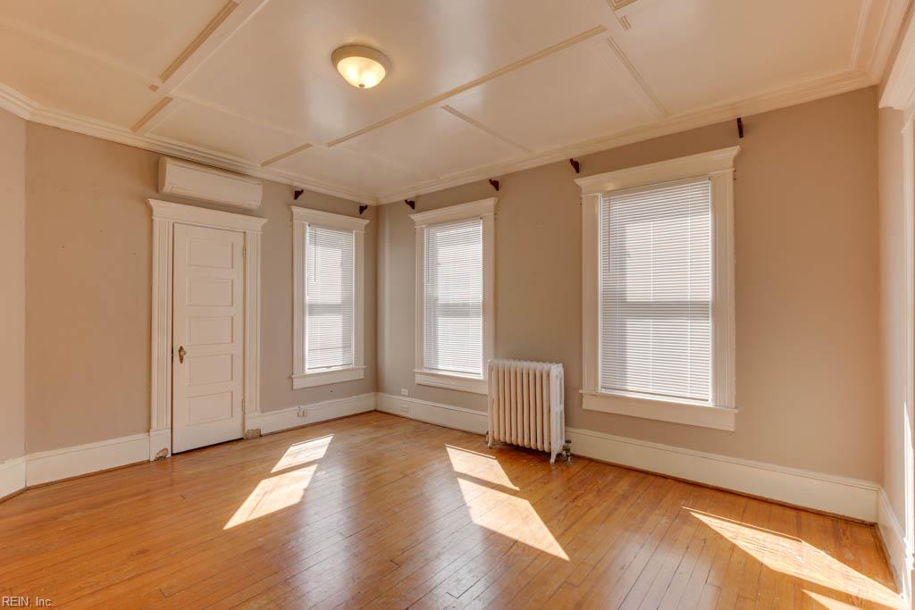 1051 Naval Ave Property Photo 32
