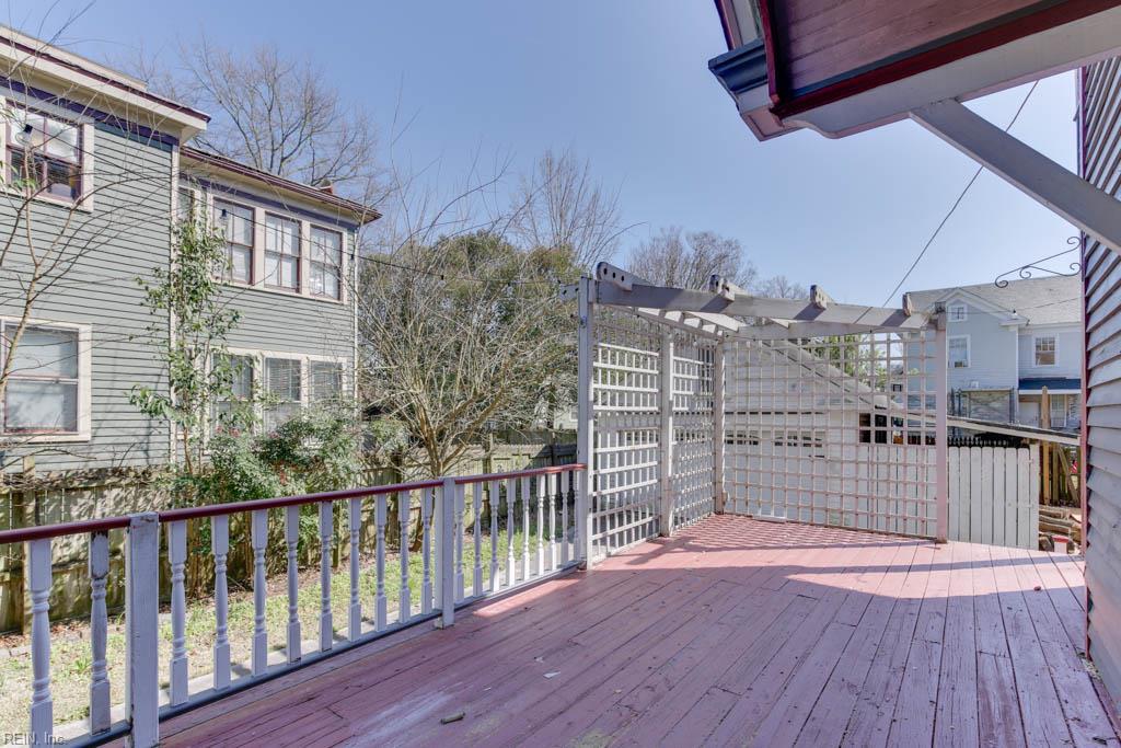 1051 Naval Ave Property Photo 37