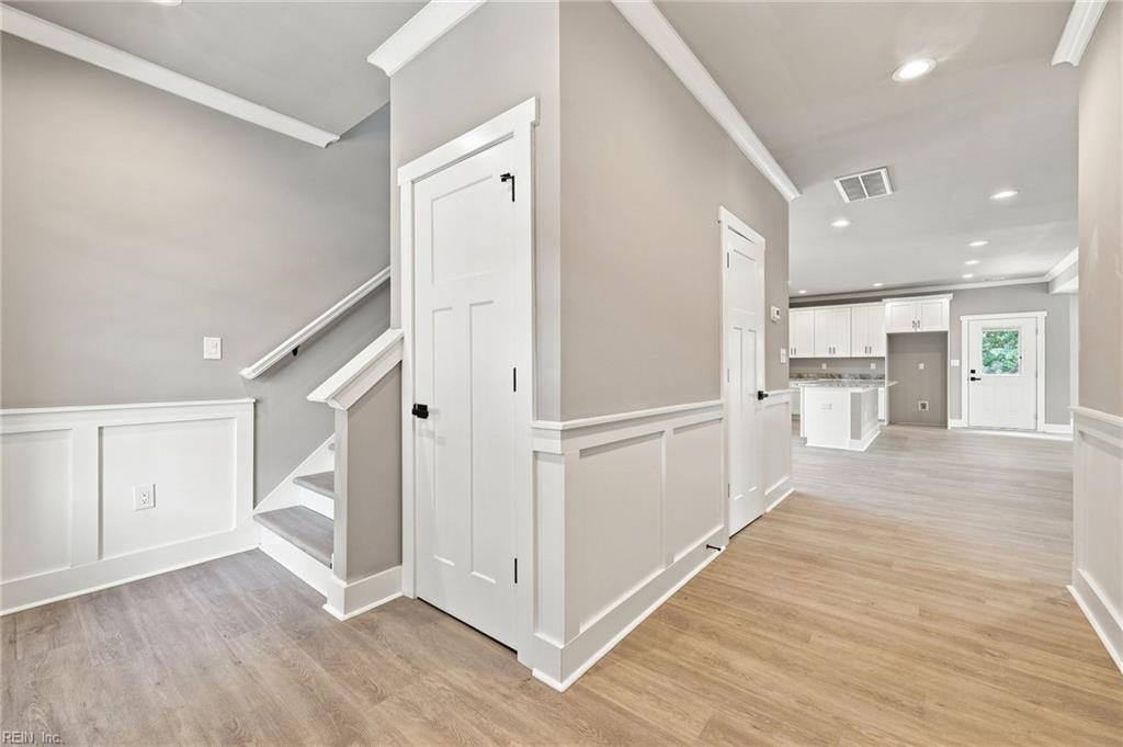 24 Langston Blvd Property Photo 49