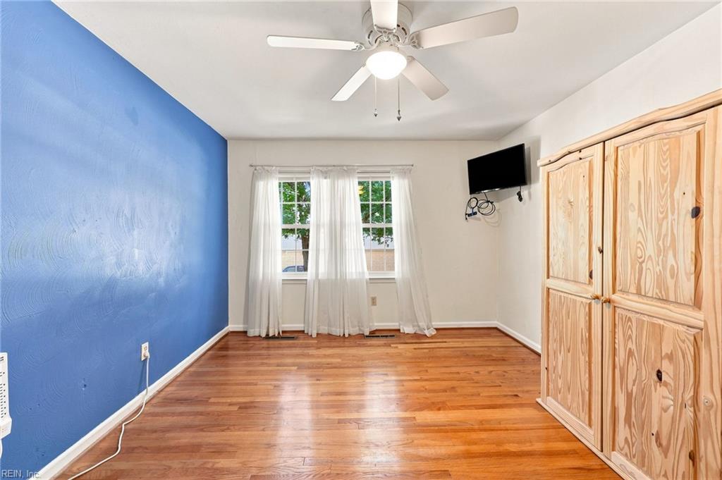 1050 Windjammer Dr Property Photo 37