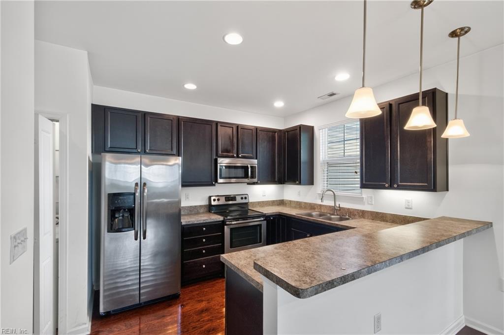 1621 Brimington Ln Property Photo 12
