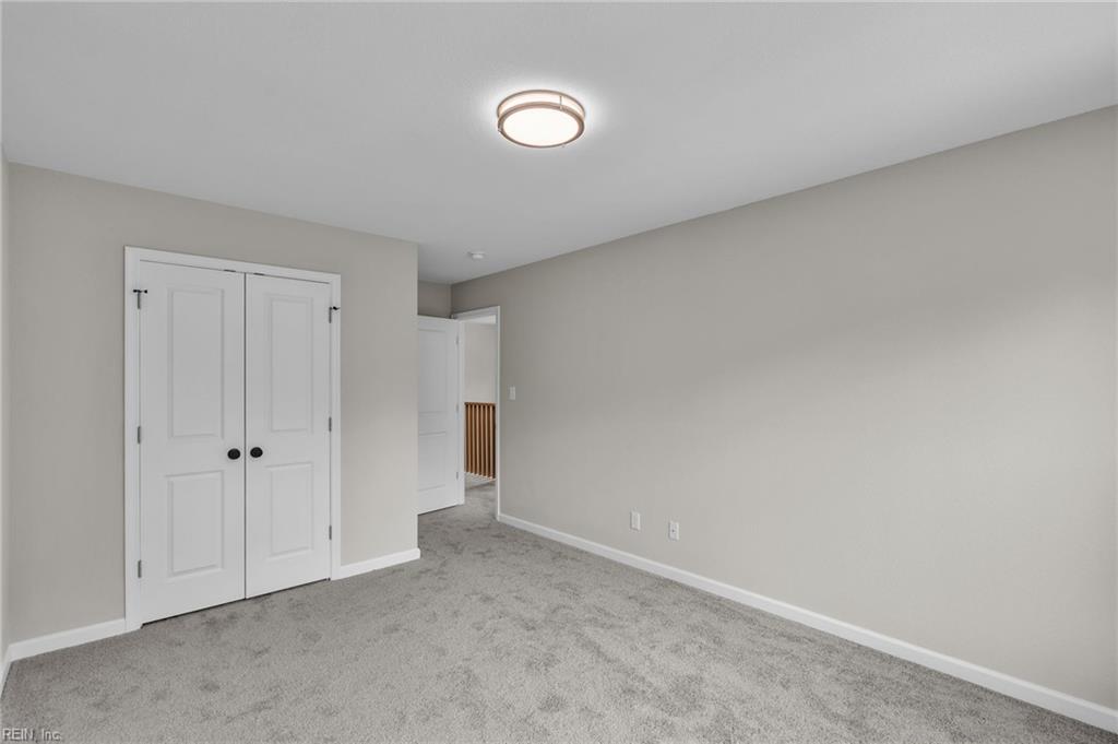 105 Franklin Ave Property Photo 29