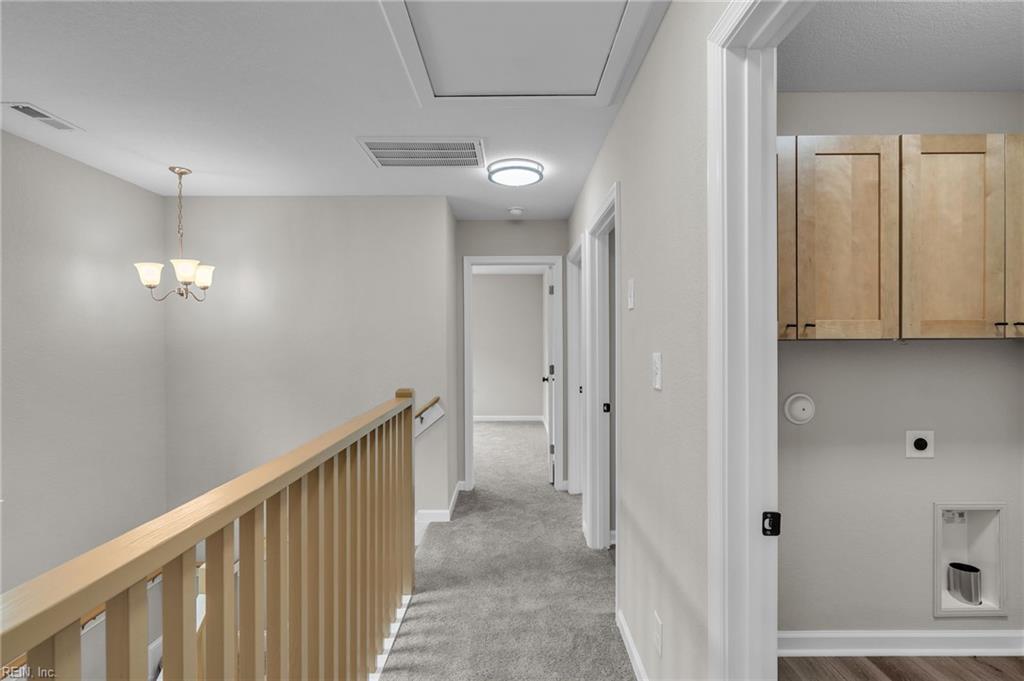 105 Franklin Ave Property Photo 33
