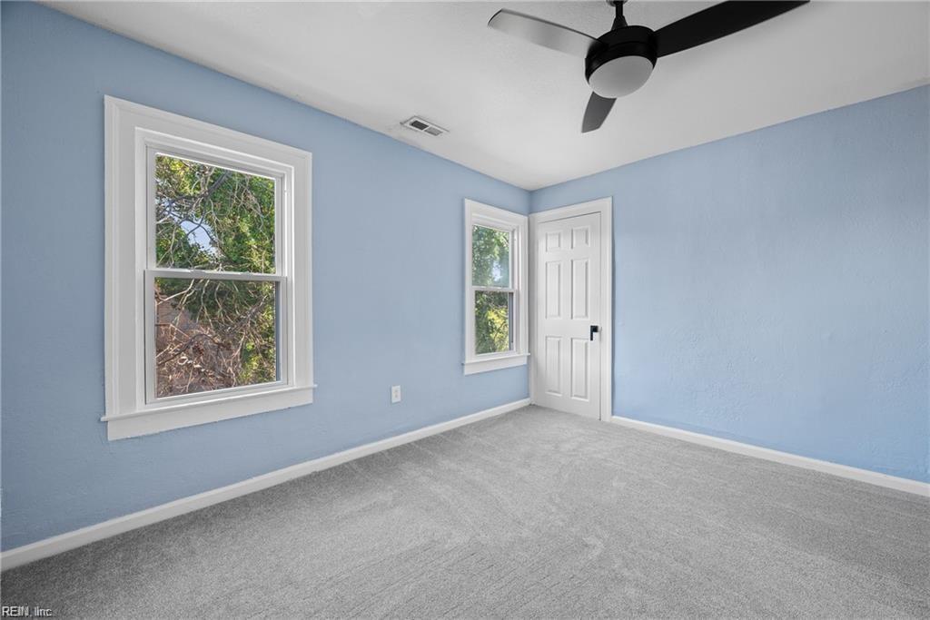 1001 Denhart St Property Photo 13