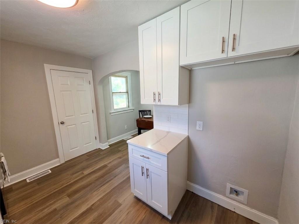 26 S Fairview Cir Property Photo 3