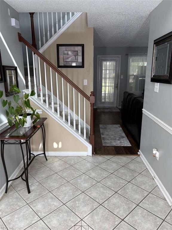 924 Whisper Hollow Dr Property Photo 2