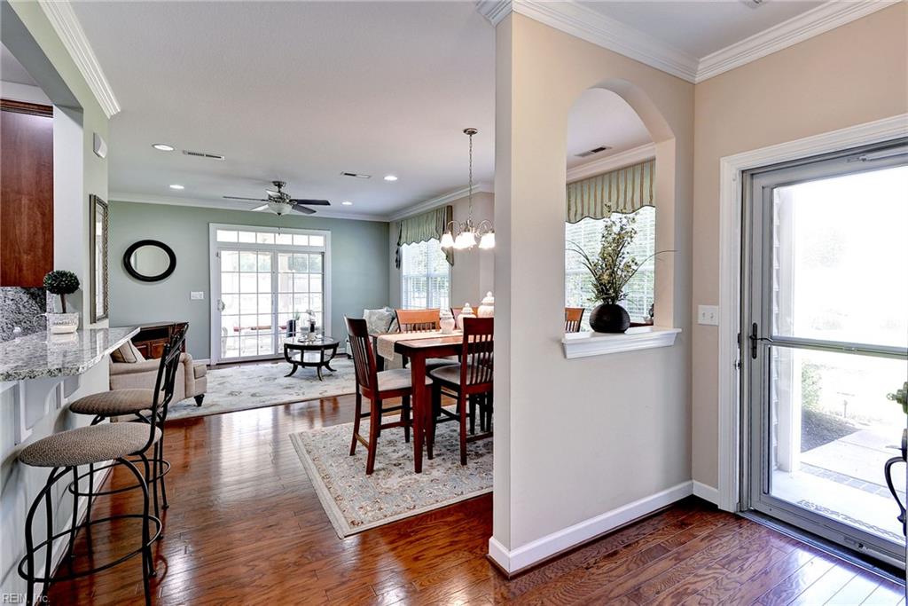 1206 Braemar Crk Property Photo 3