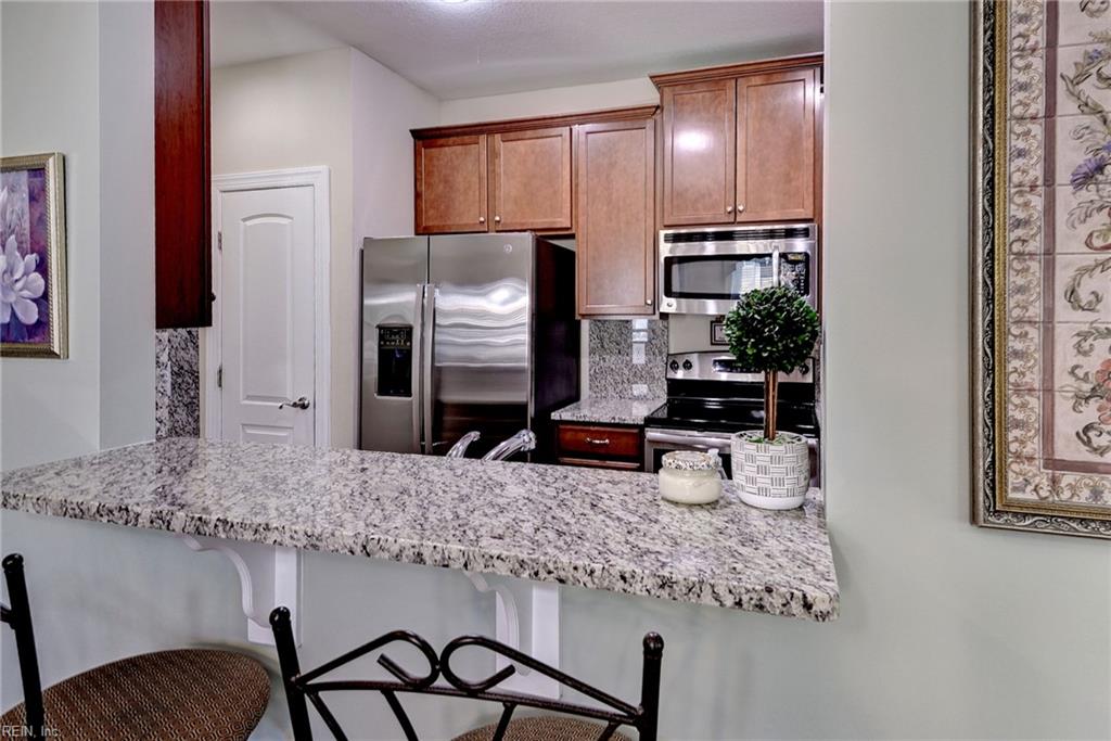 1206 Braemar Crk Property Photo 10