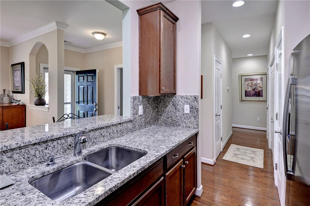 1206 Braemar Crk Property Photo 13