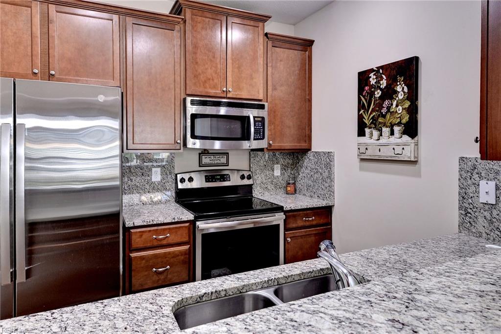 1206 Braemar Crk Property Photo 14