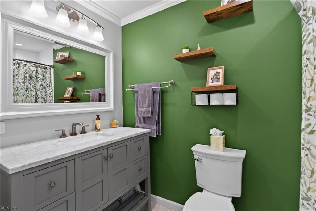 1377 Bailey St Property Photo 28