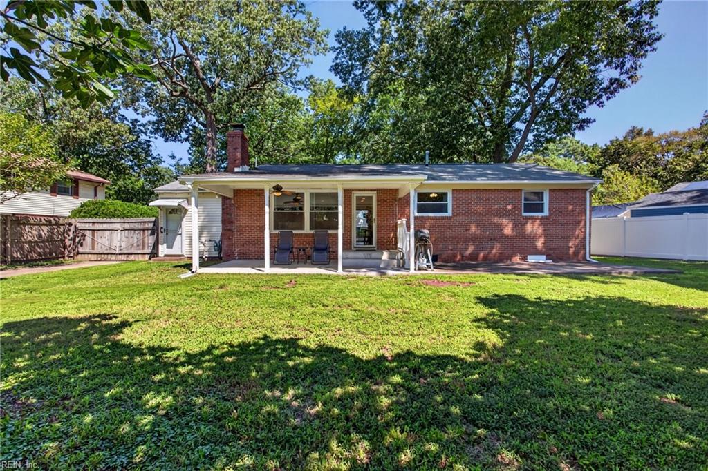 1377 Bailey St Property Photo 31