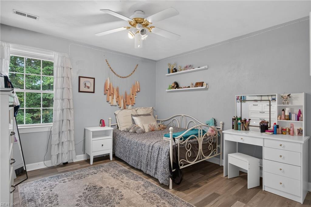 700 Sarasota Arch Property Photo 7